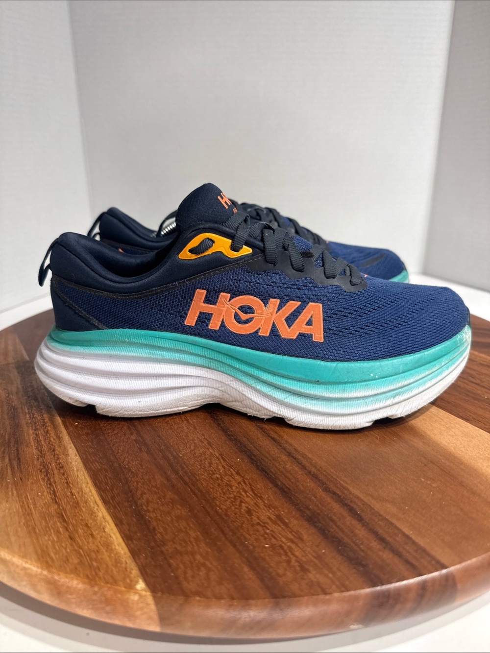 Hoka One One Bondi 8 Women's Size 6.5B Running Shoes